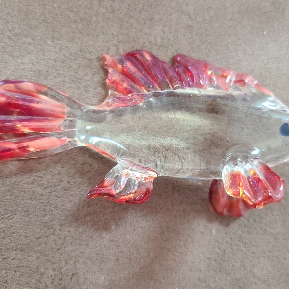 Hand Blown Glass Sea Fish Figurines - Picture 5 of 5